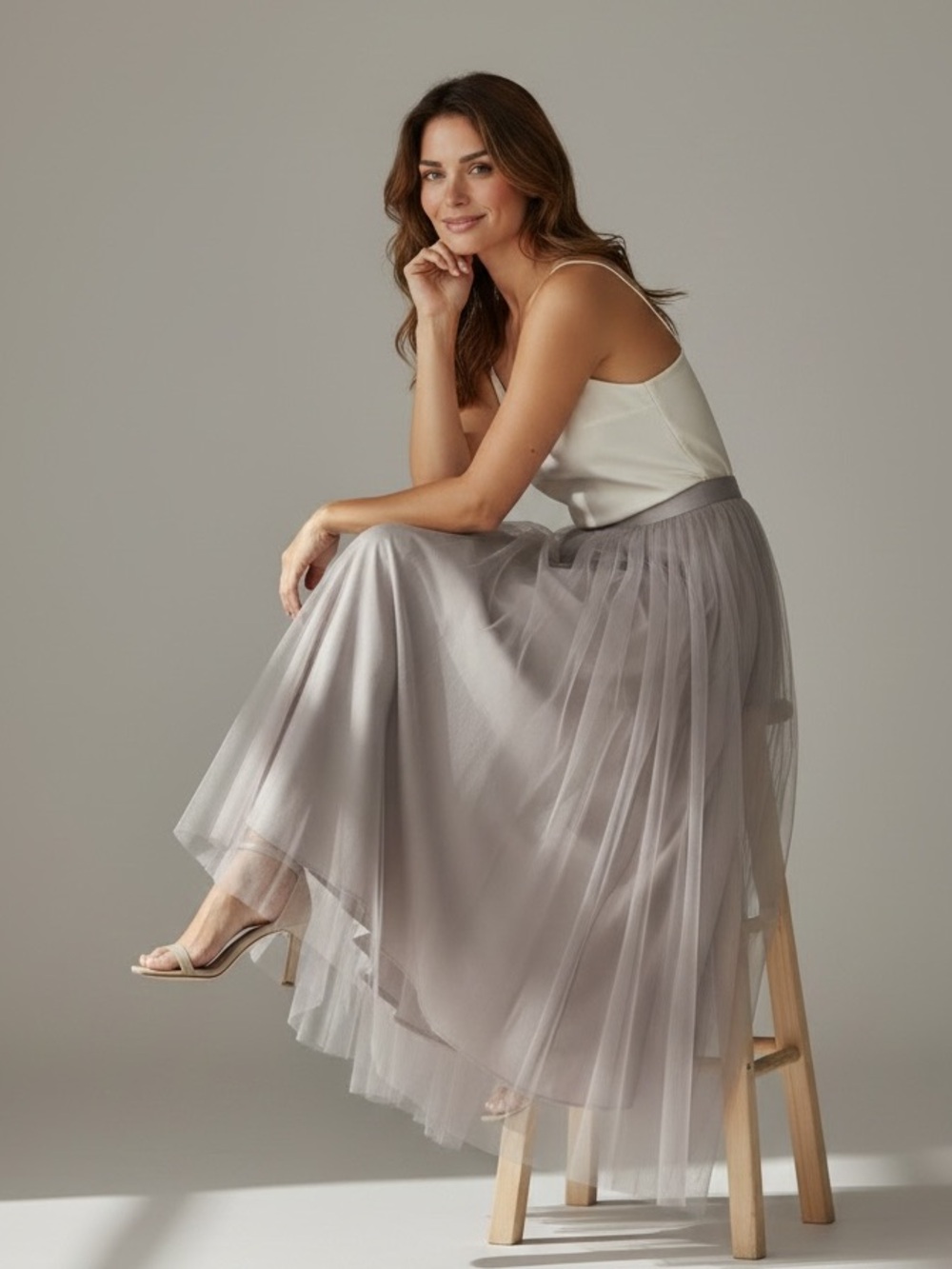 ✨Sex In The City Vibes✨Revelry Gray Mist Tulle Maxi Skirt Size 0 AAA0155